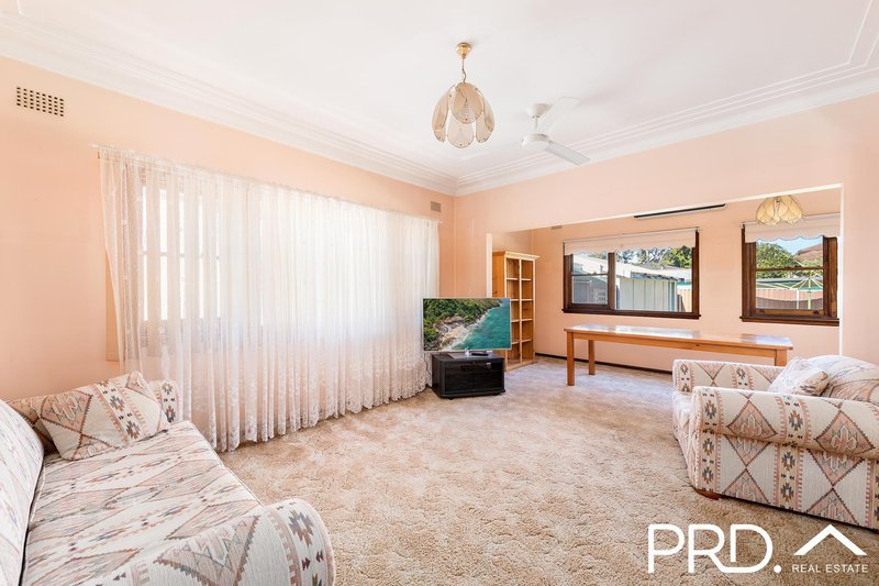 Photo - 95 Horsley Road, Panania NSW 2213 - Image 2