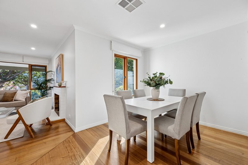 Photo - 95 Irvine Street, Watson ACT 2602 - Image 7