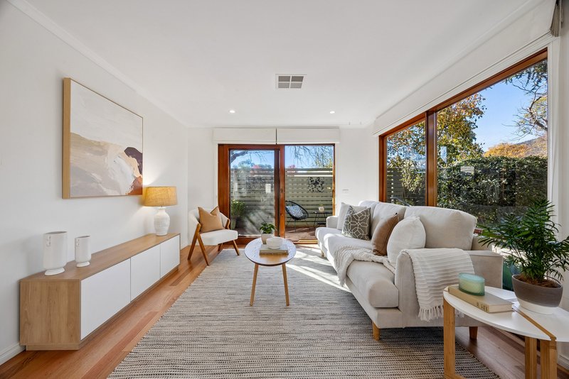 Photo - 95 Irvine Street, Watson ACT 2602 - Image 16