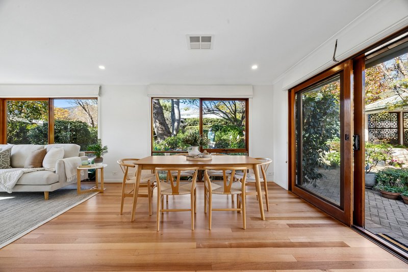 Photo - 95 Irvine Street, Watson ACT 2602 - Image 18