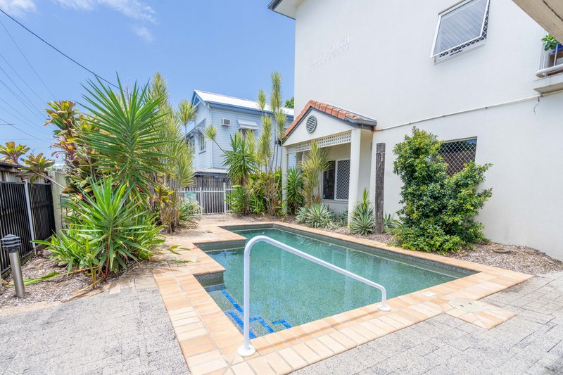 Photo - 9/5 James Street, Cairns North QLD 4870 - Image 5