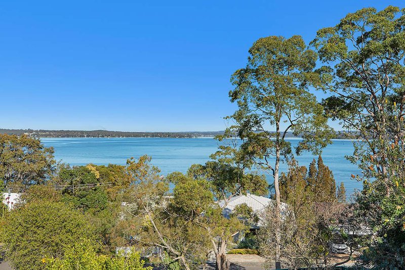 95 Lakeview Road, Wangi Wangi NSW 2267