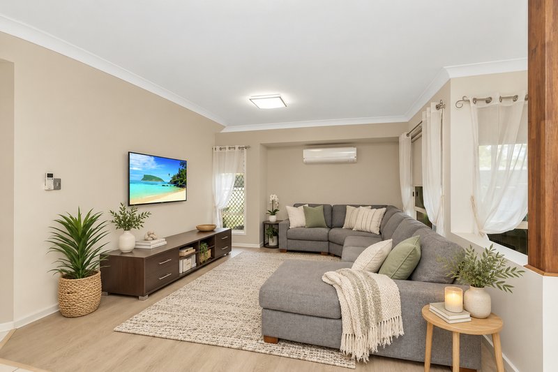Photo - 95 Lambor Drive, Mudgeeraba QLD 4213 - Image 4