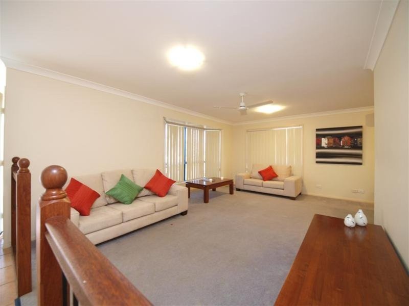 Photo - 95 Lancewood Drive, Albany Creek QLD 4035 - Image 3