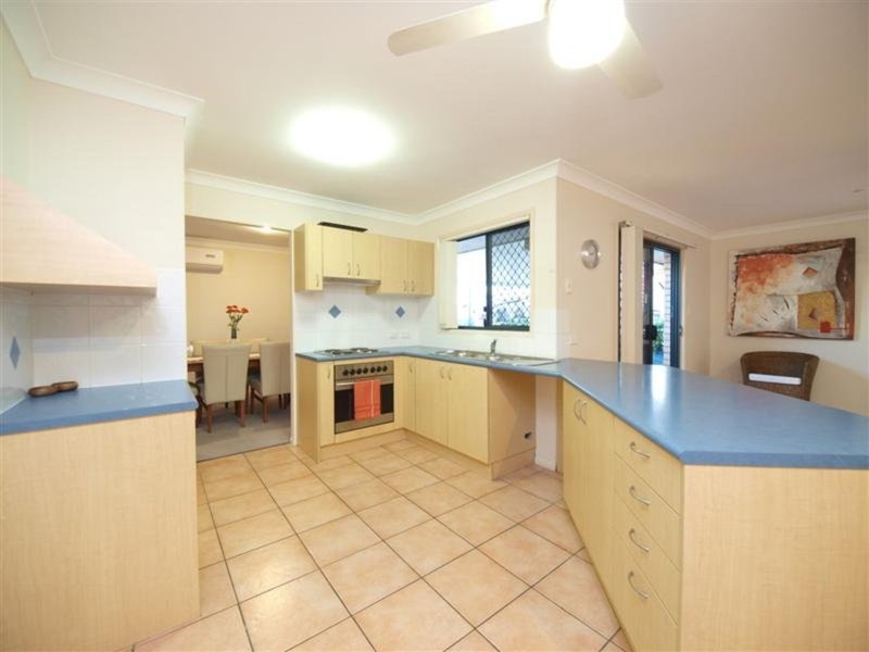 Photo - 95 Lancewood Drive, Albany Creek QLD 4035 - Image 6