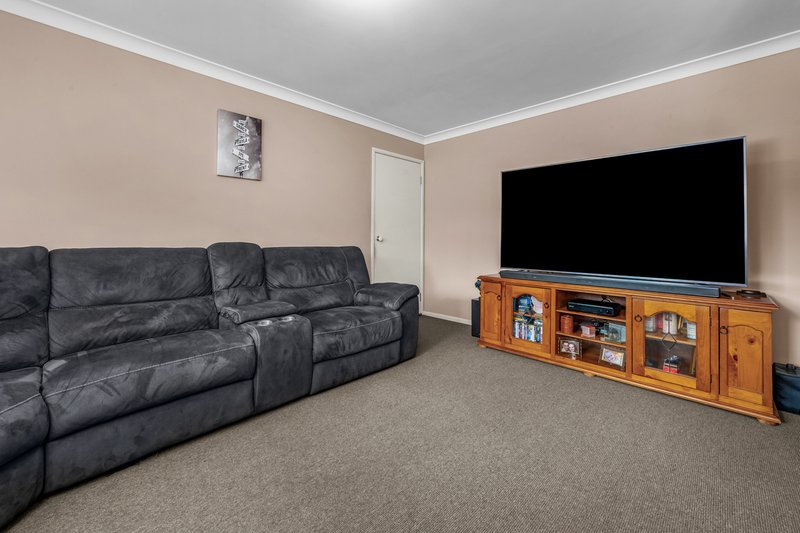 Photo - 95 Lord Howe Drive, Ashtonfield NSW 2323 - Image 7