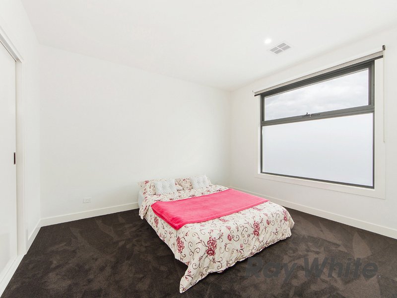 Photo - 95 Mccann Drive, Albanvale VIC 3021 - Image 15