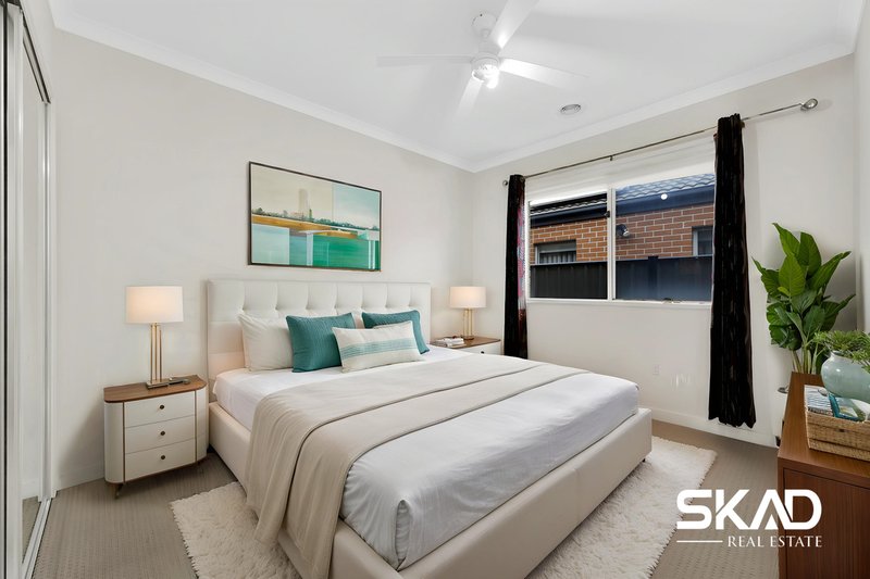 Photo - 95 Moor Park Drive, Craigieburn VIC 3064 - Image 10