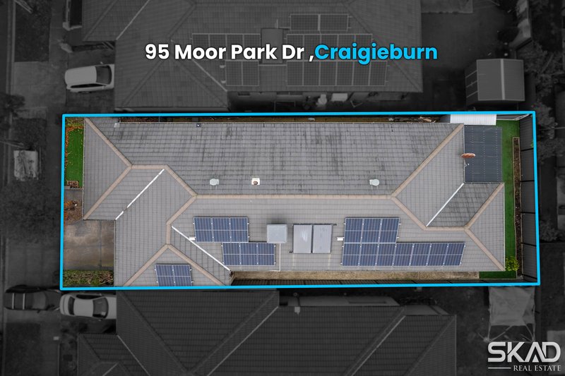 Photo - 95 Moor Park Drive, Craigieburn VIC 3064 - Image 16