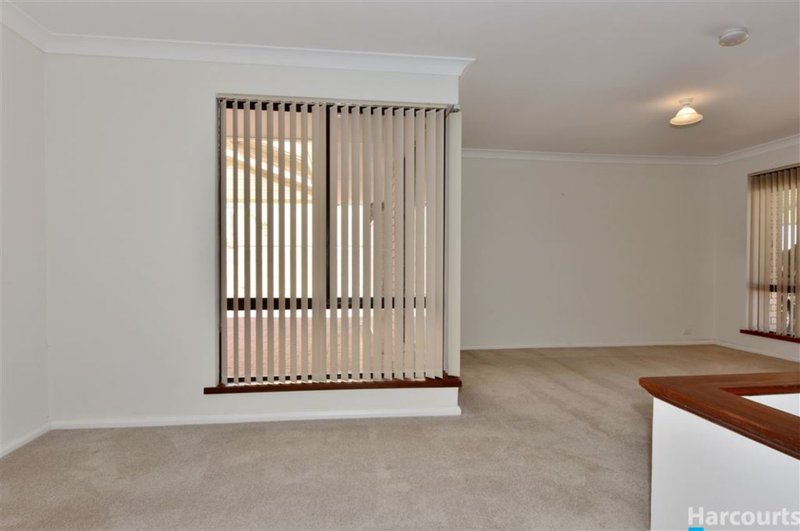 Photo - 95 Moorpark Avenue, Yanchep WA 6035 - Image 9