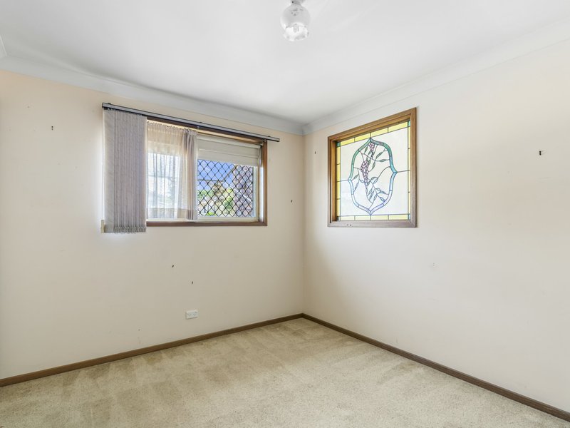 Photo - 95 Oakland Avenue, The Entrance NSW 2261 - Image 5