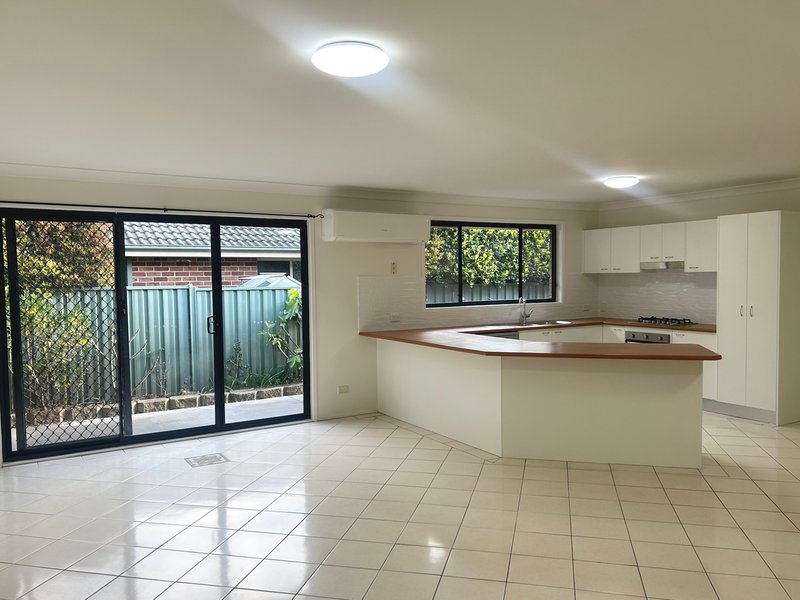 Photo - 95 Ocean Street, Windang NSW 2528 - Image 2