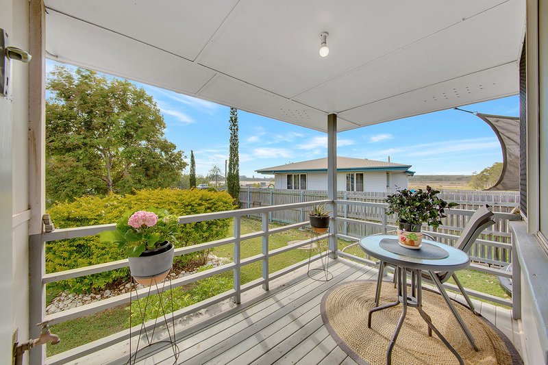Photo - 95 O'Connell Street, Barney Point QLD 4680 - Image 10