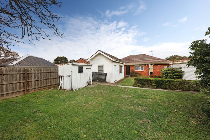 Photo - 95 Patterson Road, Bentleigh VIC 3204 - Image 11