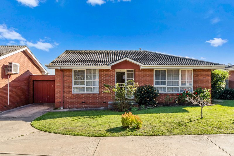 Photo - 9/5 Raymond Street, Somerville VIC 3912 - Image 1