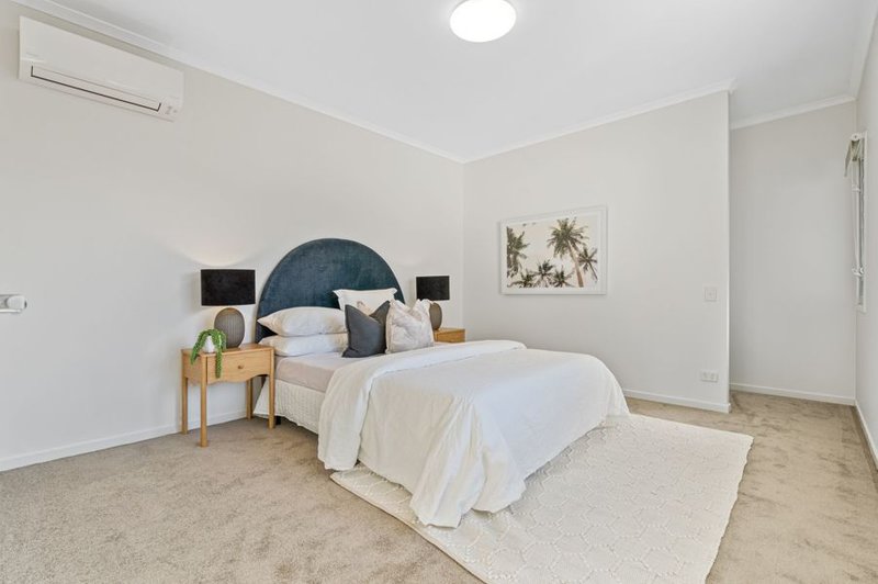 Photo - 95 Ridge Street, Greenslopes QLD 4120 - Image 12