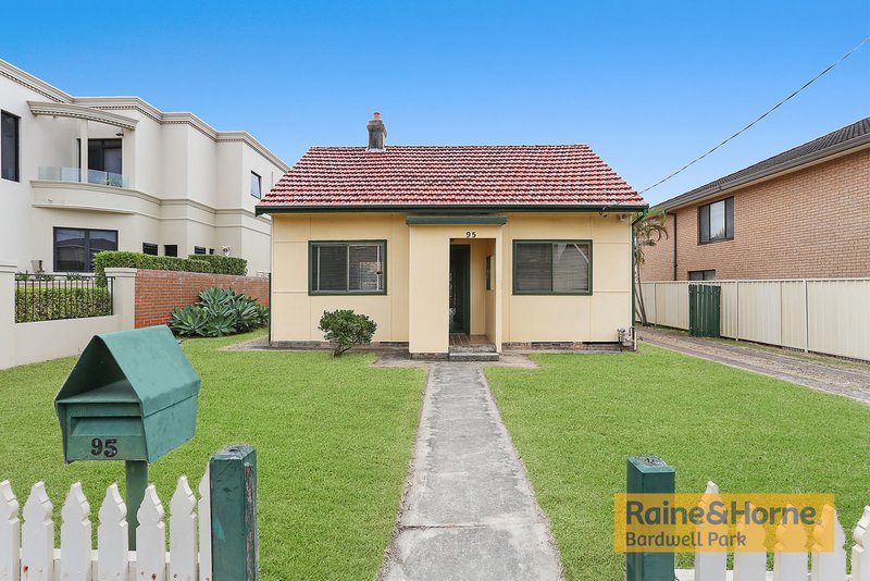 95 River Street, Earlwood NSW 2206