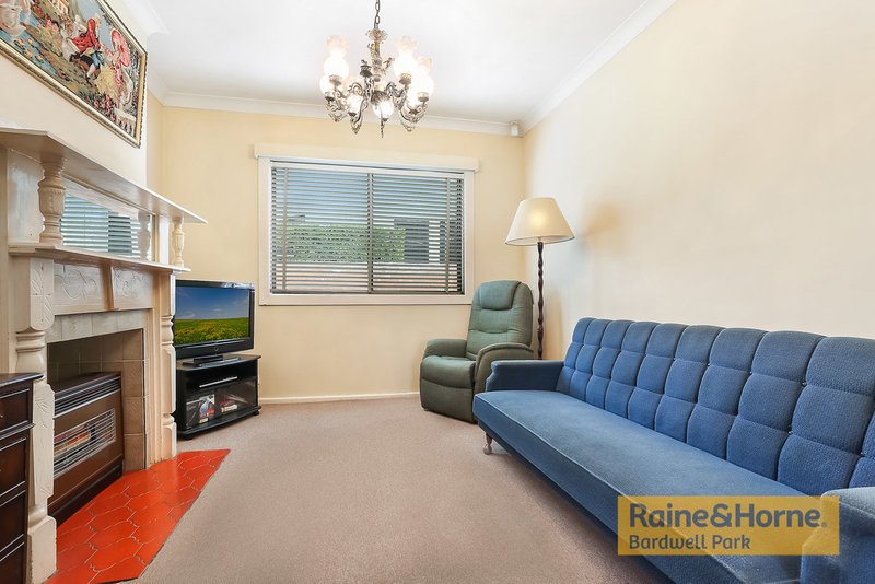 Photo - 95 River Street, Earlwood NSW 2206 - Image 3