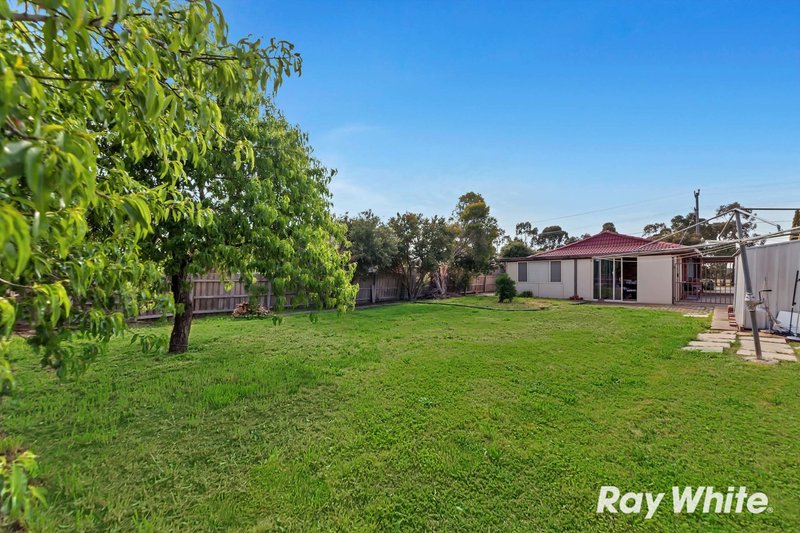 Photo - 95 Rosella Avenue, Werribee VIC 3030 - Image 13