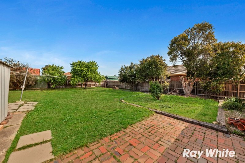 Photo - 95 Rosella Avenue, Werribee VIC 3030 - Image 14