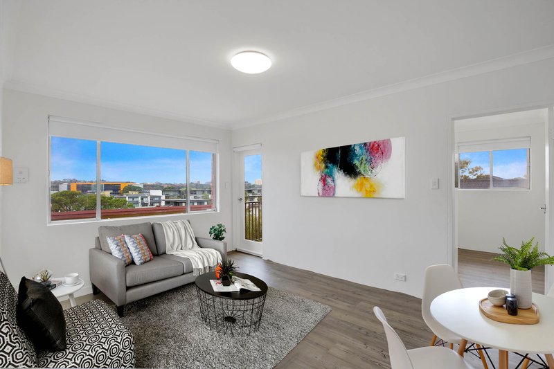 Photo - 9/5 Salisbury Road, Kensington NSW 2033 - Image 1