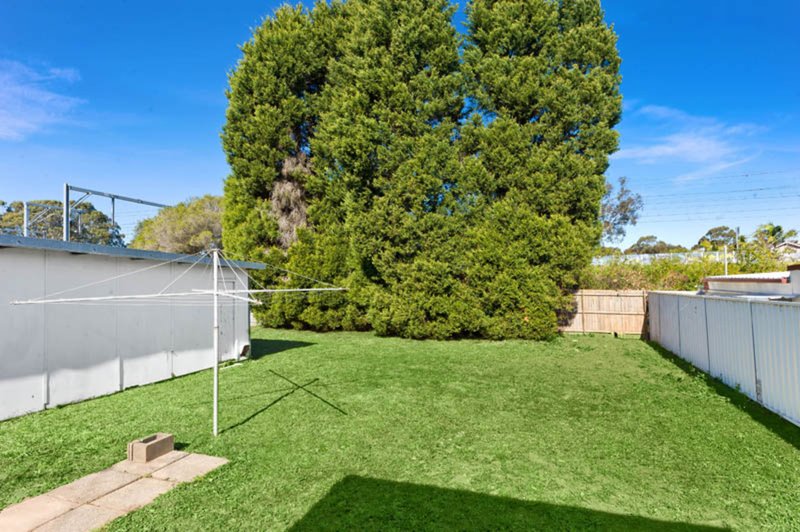 Photo - 95 Sphinx Avenue, Revesby NSW 2212 - Image 6