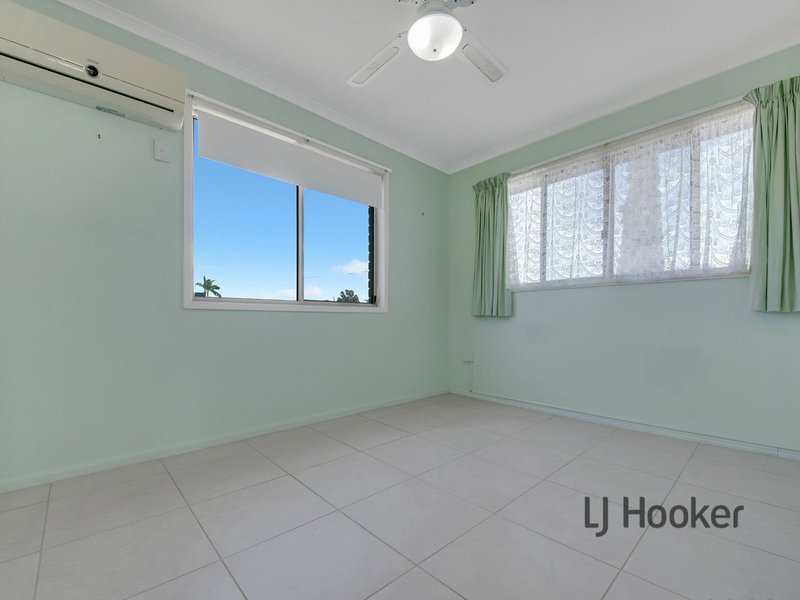 Photo - 95 Tarcoola Drive, Boyne Island QLD 4680 - Image 9