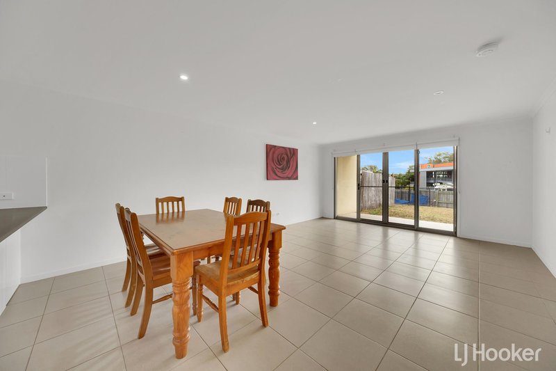 Photo - 9/5 Valley Vista Court, West Gladstone QLD 4680 - Image 3