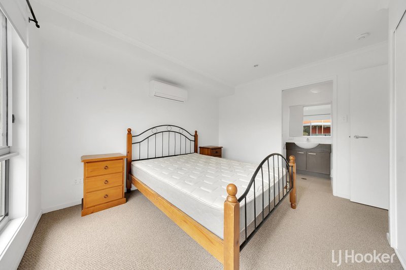 Photo - 9/5 Valley Vista Court, West Gladstone QLD 4680 - Image 6