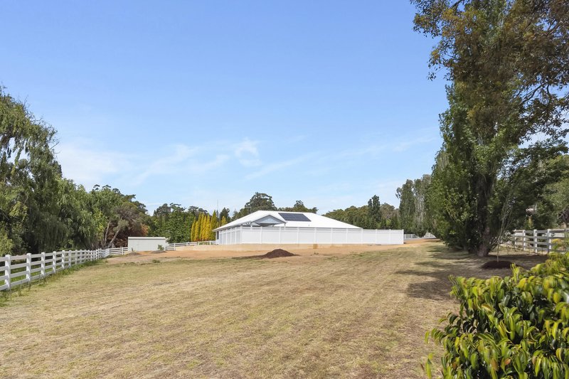 Photo - 95 Welshpool Road East , Lesmurdie WA 6076 - Image 28