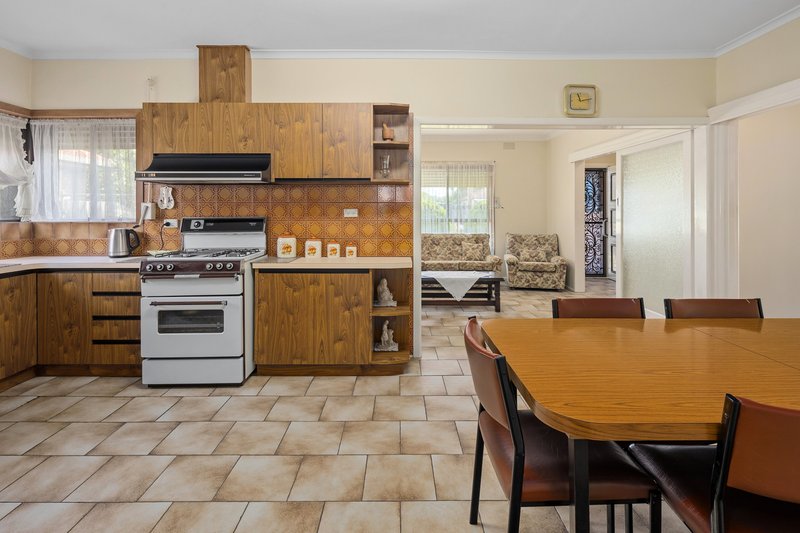 Photo - 95 William Street, Lalor VIC 3075 - Image 3