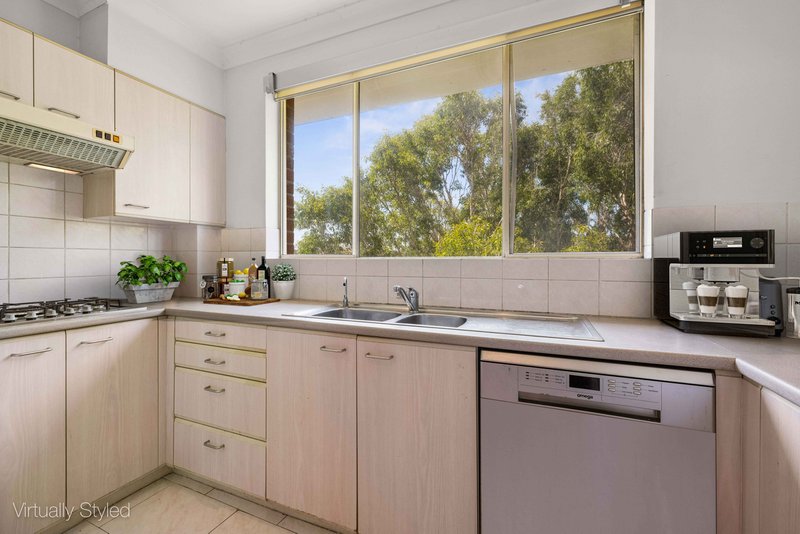 Photo - 9/50-52 Beach Road, Bondi Beach NSW 2026 - Image 4