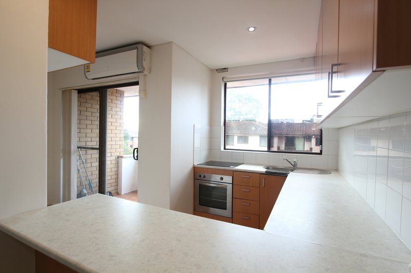 Photo - 9/50 Castlereagh Street, Liverpool NSW 2170 - Image 2