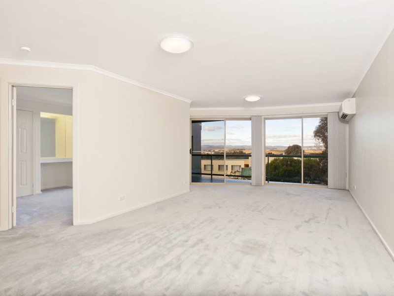 Photo - 9/50 Leahy Close, Narrabundah ACT 2604 - Image 2