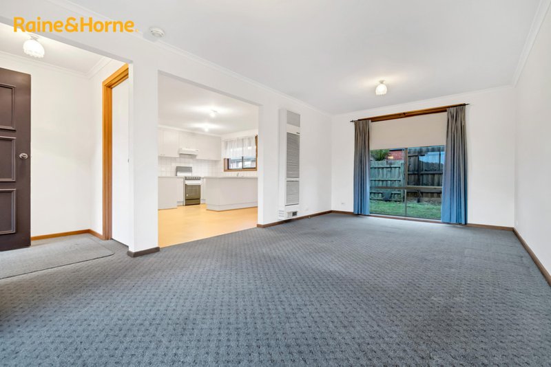 Photo - 9/51 Belgrave-Hallam Road, Hallam VIC 3803 - Image 4