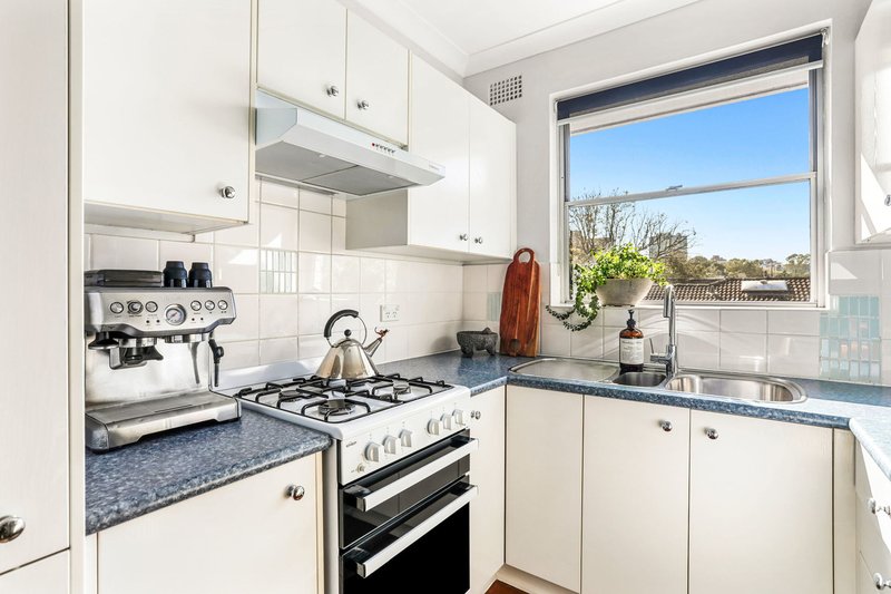 Photo - 9/51 Shirley Road, Wollstonecraft NSW 2065 - Image 3