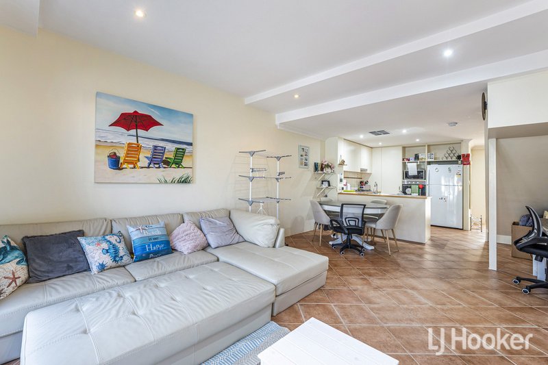 Photo - 95/18 Port Quays , Wannanup WA 6210 - Image 17