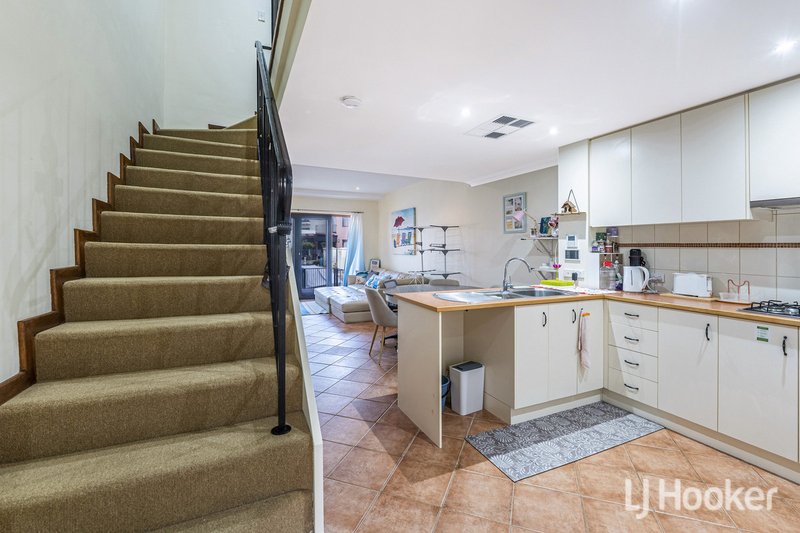 Photo - 95/18 Port Quays , Wannanup WA 6210 - Image 18
