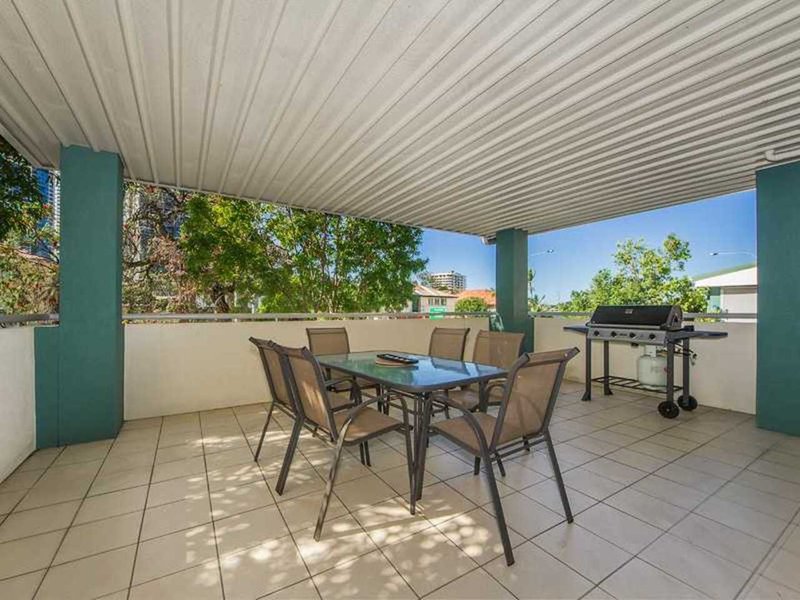 9/52 Queen Street, Southport QLD 4215