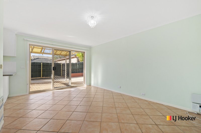 Photo - 9/54 Paul Coe Crescent, Ngunnawal ACT 2913 - Image 3