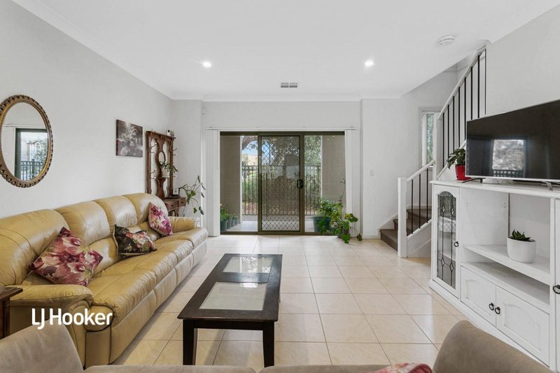 Photo - 9/55 Grasswren Way, Mawson Lakes SA 5095 - Image 4