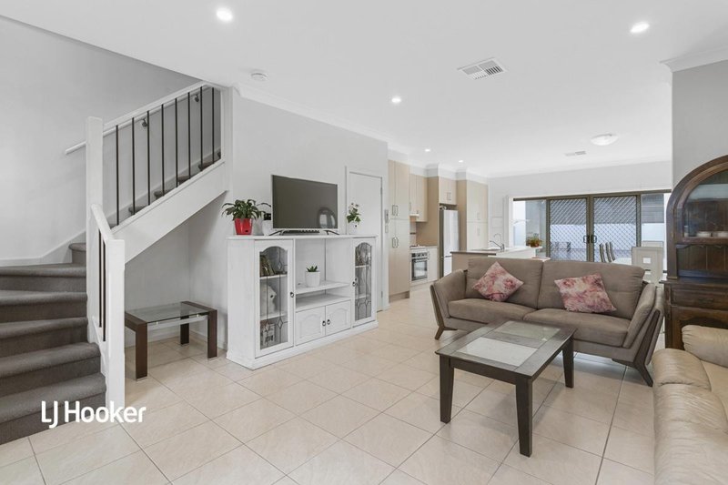 Photo - 9/55 Grasswren Way, Mawson Lakes SA 5095 - Image 5