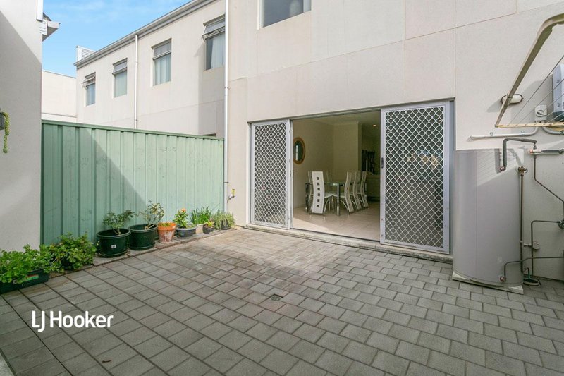 Photo - 9/55 Grasswren Way, Mawson Lakes SA 5095 - Image 10