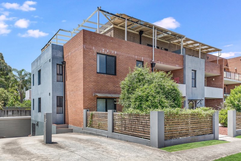 Photo - 9/572-574 Woodville Road, Guildford NSW 2161 - Image 1