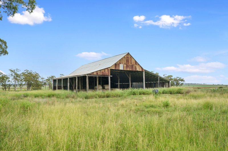 Photo - 958 Clifton-Pittsworth Road, Back Plains QLD 4361 - Image 12