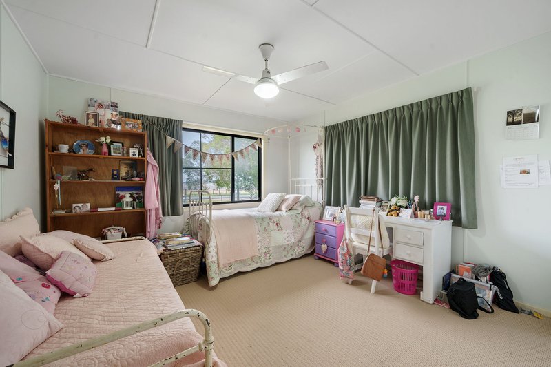 Photo - 958 Clifton-Pittsworth Road, Back Plains QLD 4361 - Image 20