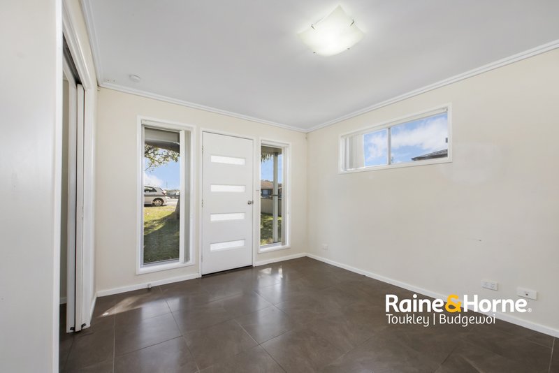 Photo - 95A Laelana Avenue, Budgewoi NSW 2262 - Image 2