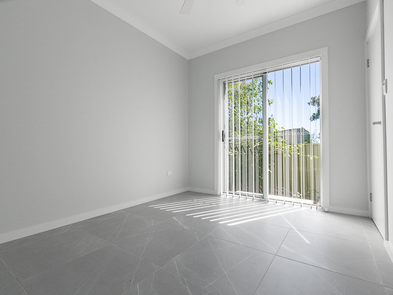 Photo - 95A Mississippi Road, Seven Hills NSW 2147 - Image 4