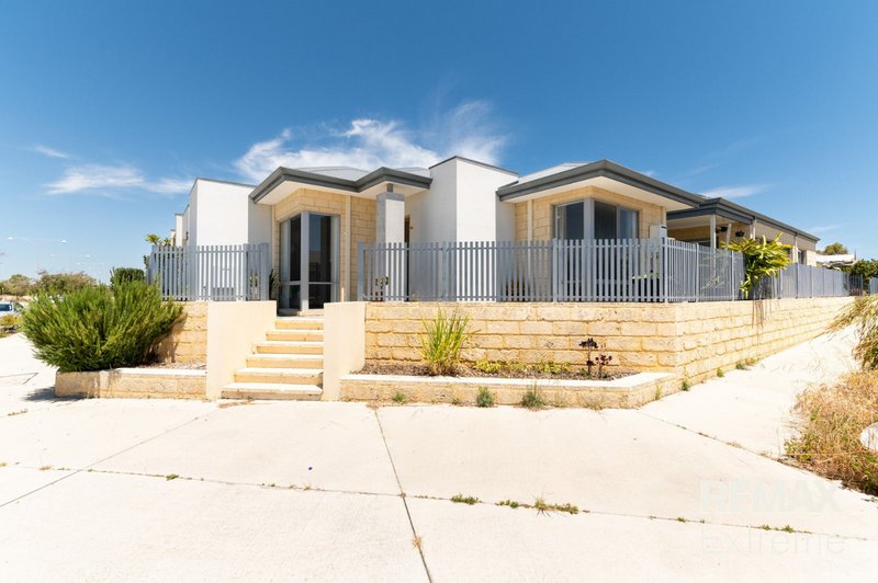 Photo - 95A Piazza Link, Alkimos WA 6038 - Image 1