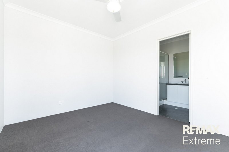 Photo - 95A Piazza Link, Alkimos WA 6038 - Image 12
